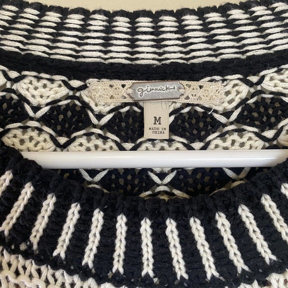 Gimmicks by BKE Women's Sweater Med Crop Striped Boho Loose Knit 3/4 Sleeve - Picture 3 of 10